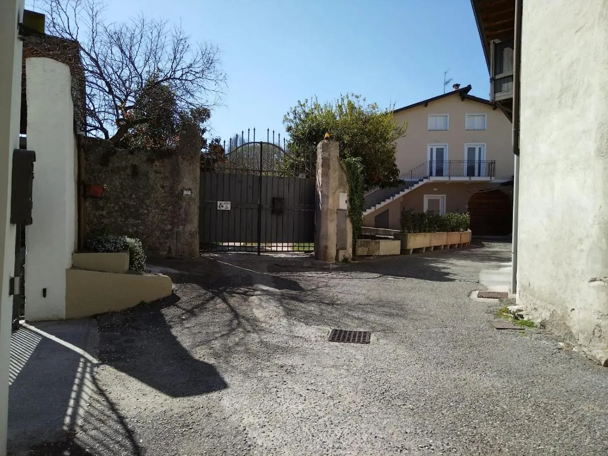 Borgo Alla Pieve Apartments Manerba del Garda 0*,  Italia