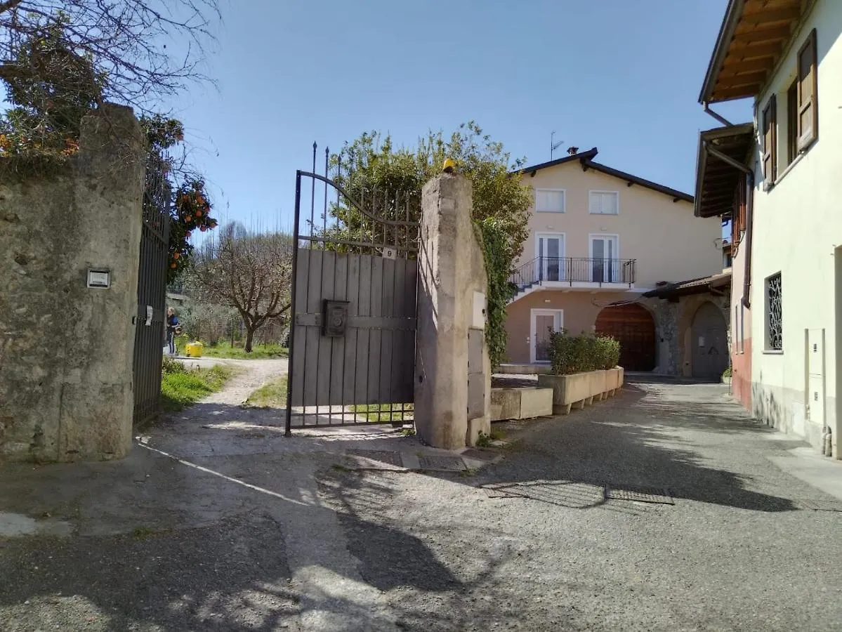 Borgo Alla Pieve Apartments Manerba del Garda
