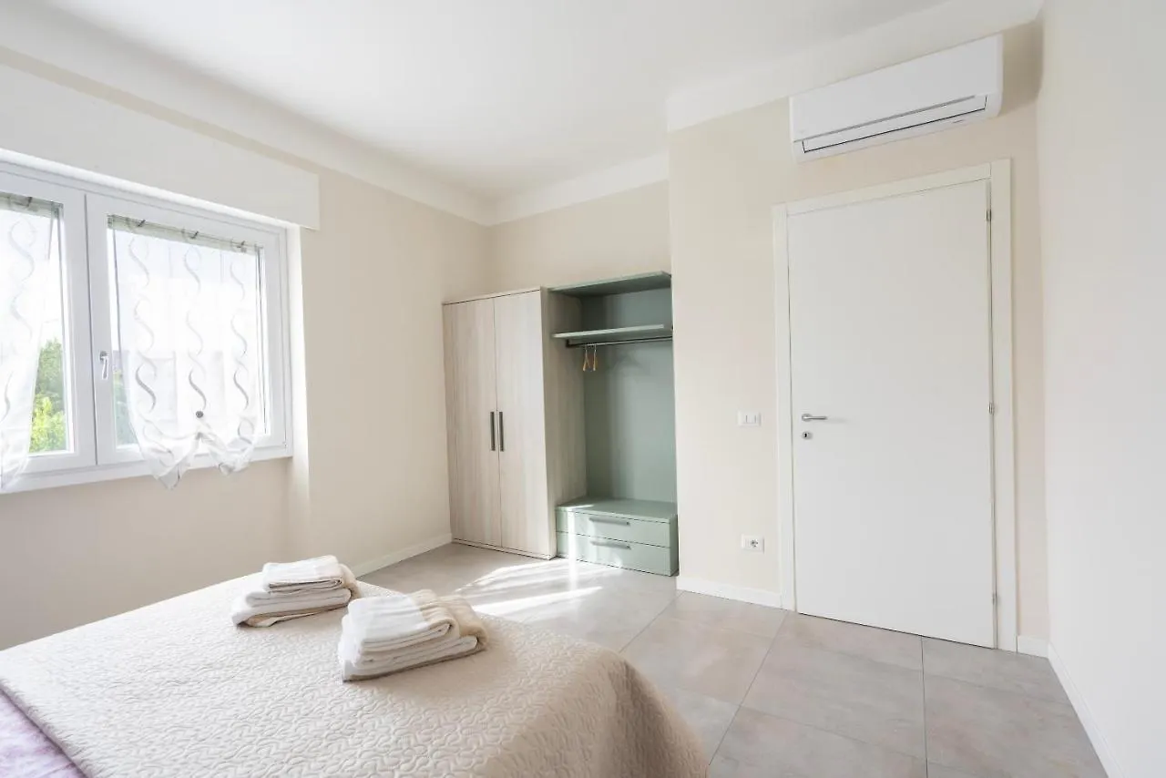 Borgo Alla Pieve Apartments Manerba del Garda Holiday home