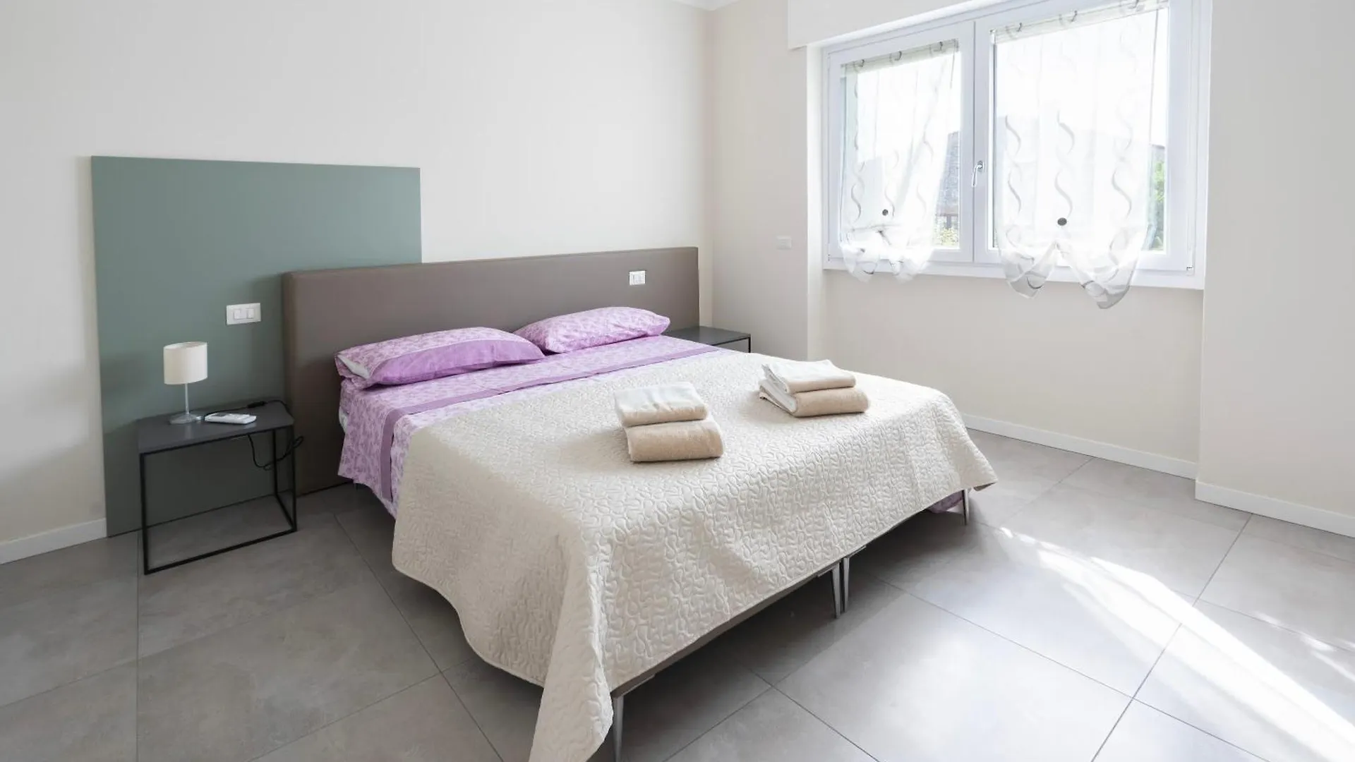 Borgo Alla Pieve Apartments Manerba del Garda 0*,  Italy