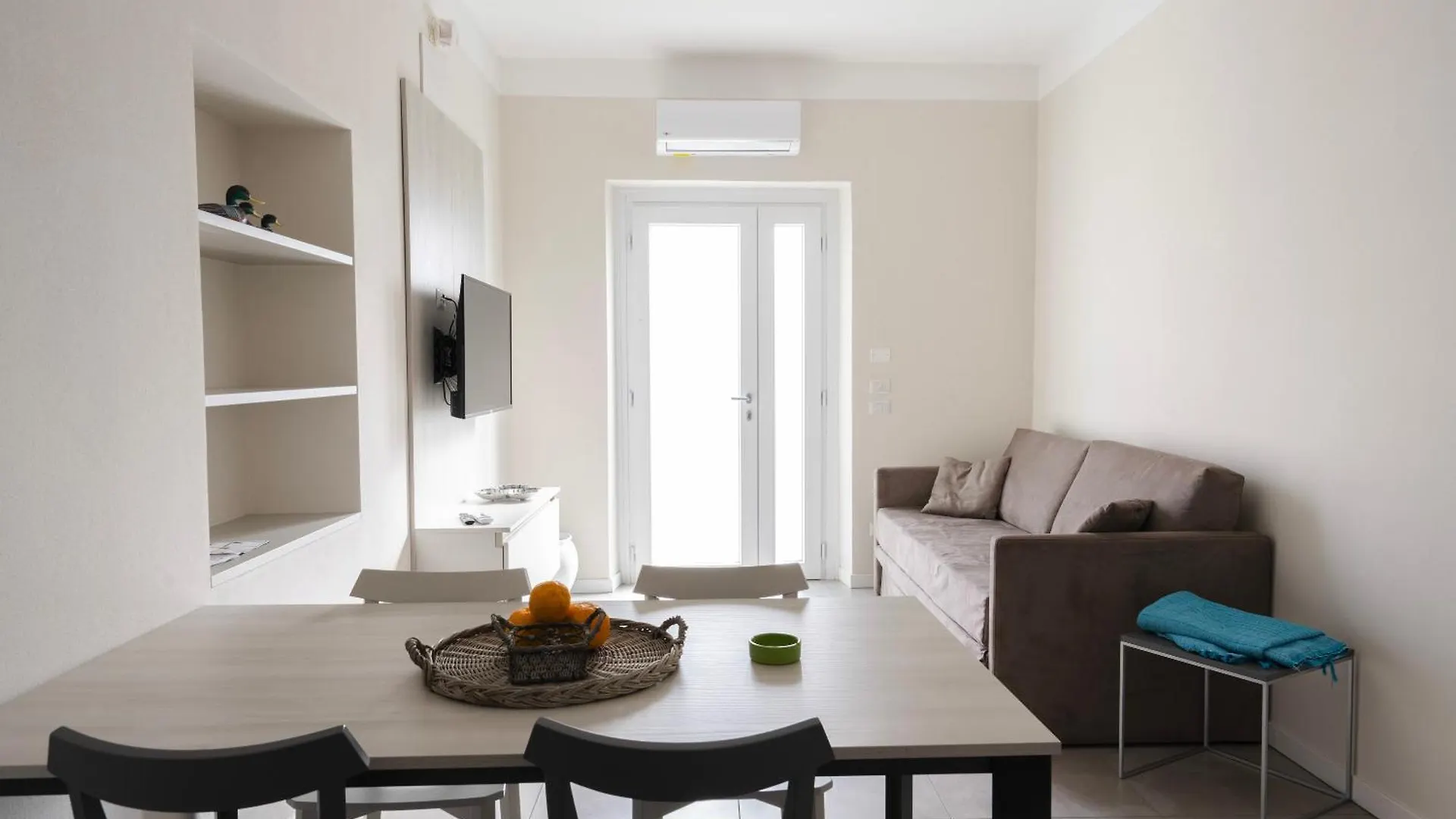 Borgo Alla Pieve Apartments Manerba del Garda Italy